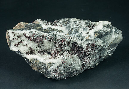 Kermesite with Quartz, Chalcopyrite and Stibnite