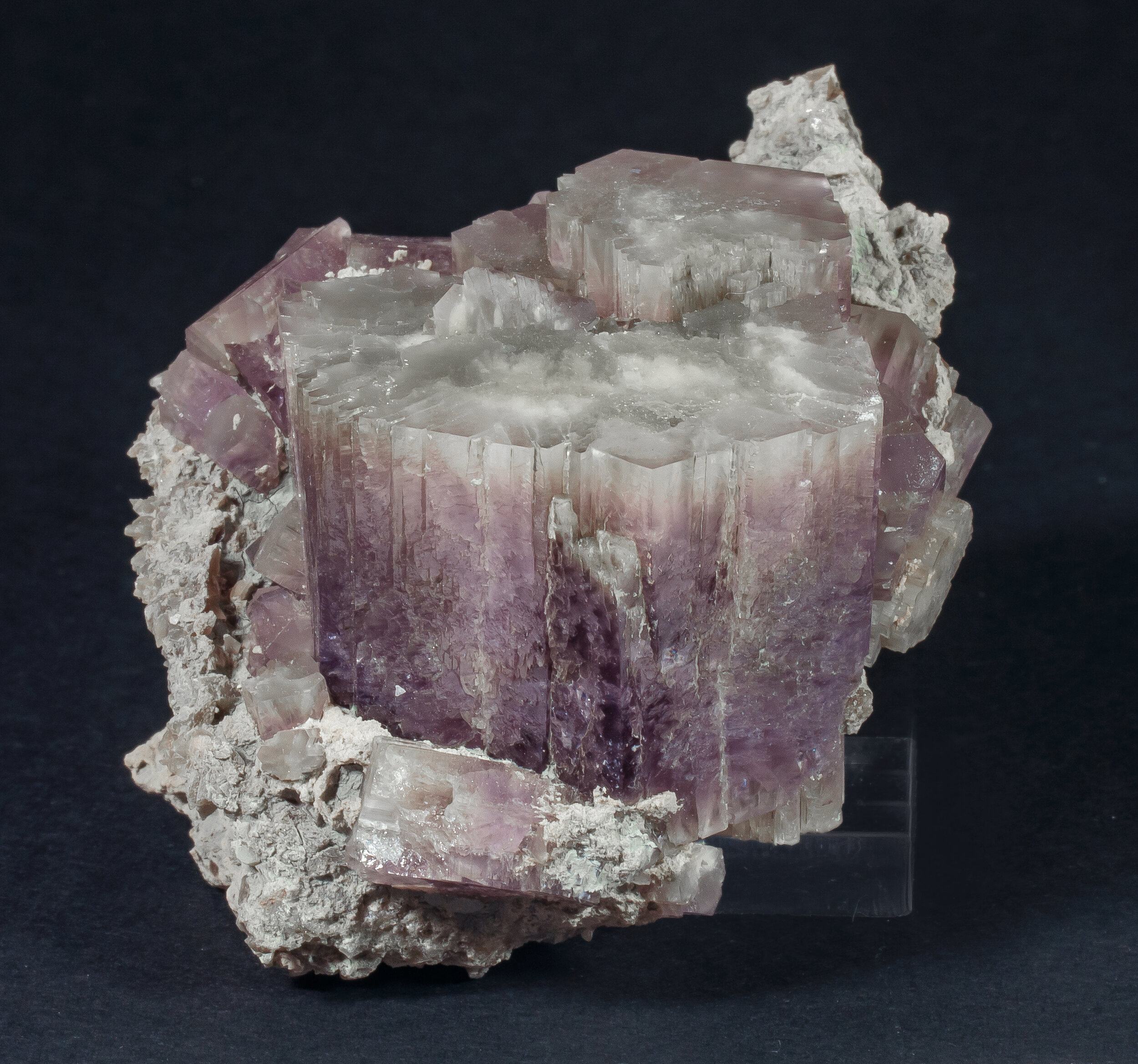 specimens/s_imagesAQ0/Aragonite-EFD96AQ0f.jpg