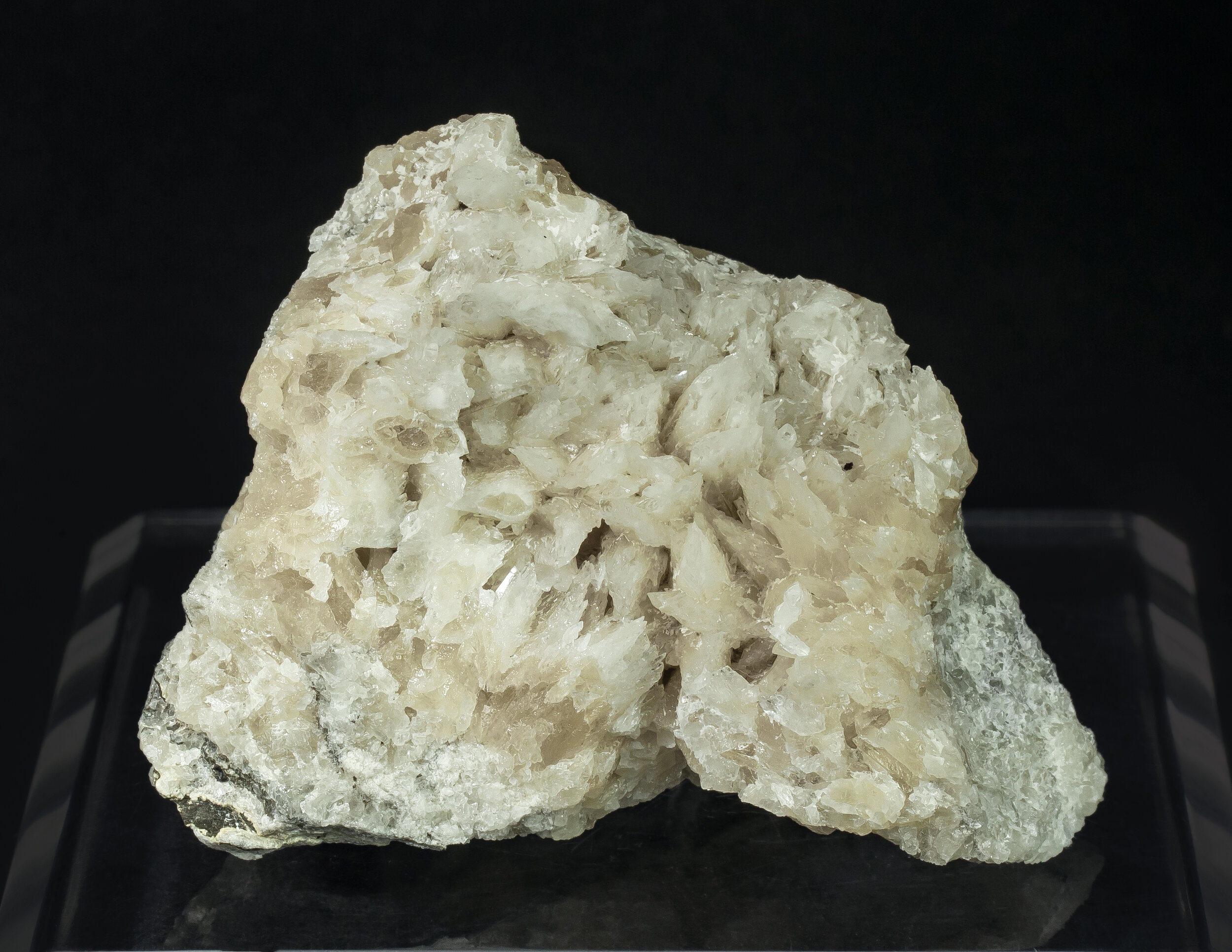 specimens/s_imagesAQ0/Calcite-CBB86AQ0f.jpg