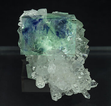 Fluorite with Quartz. 