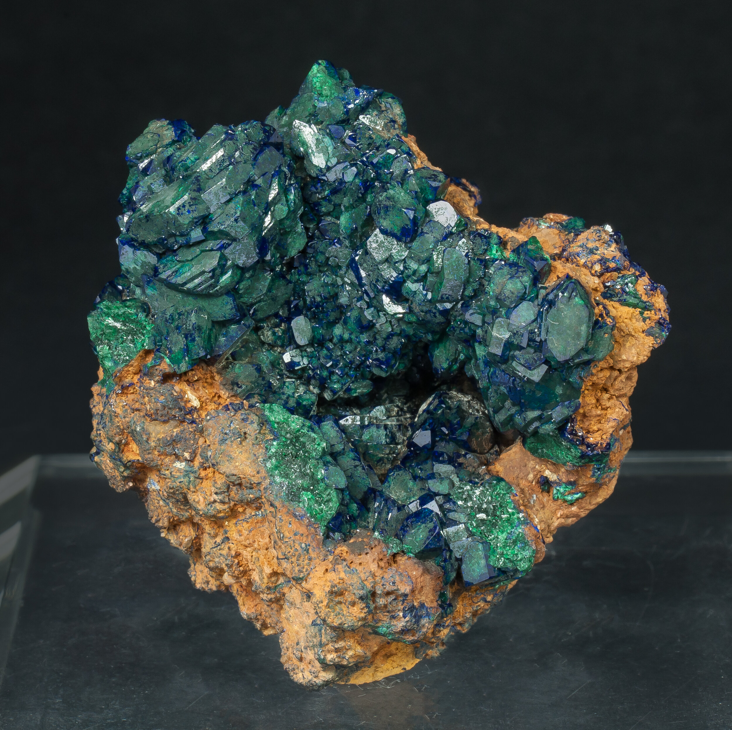 specimens/s_imagesAQ1/Azurite-EPX51AQ1f.jpg