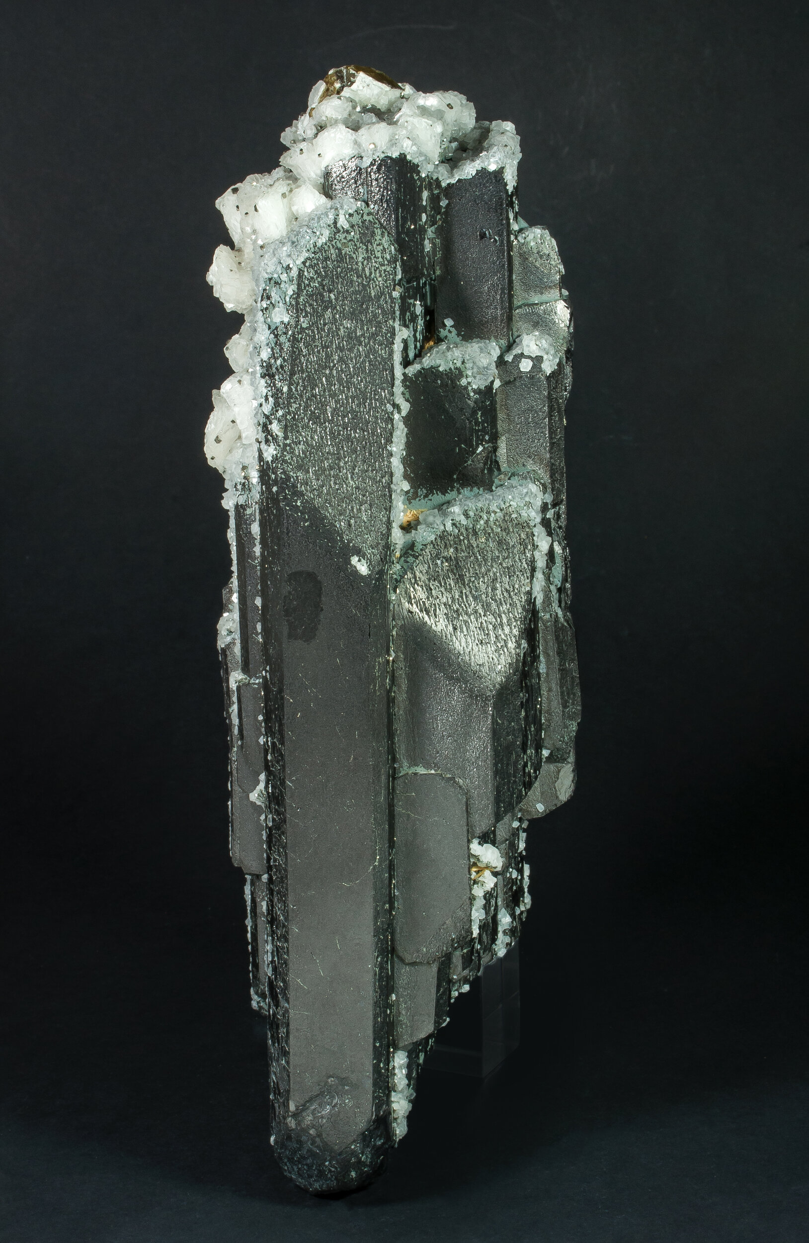 specimens/s_imagesAQ1/Ferberite-ETT37AQ1f.jpg