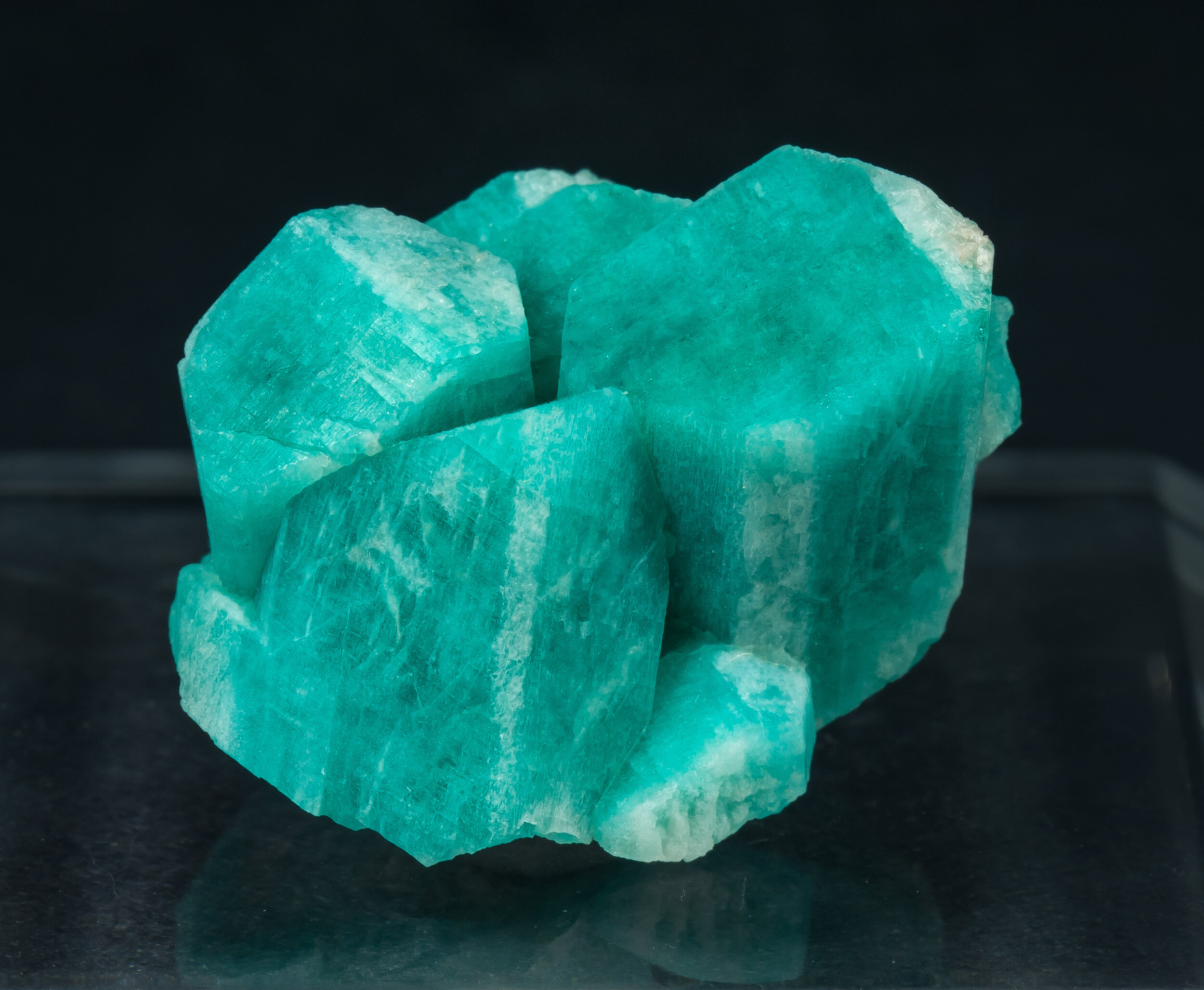 specimens/s_imagesAQ1/Microcline_amazonite-EJR14AQ1f.jpg