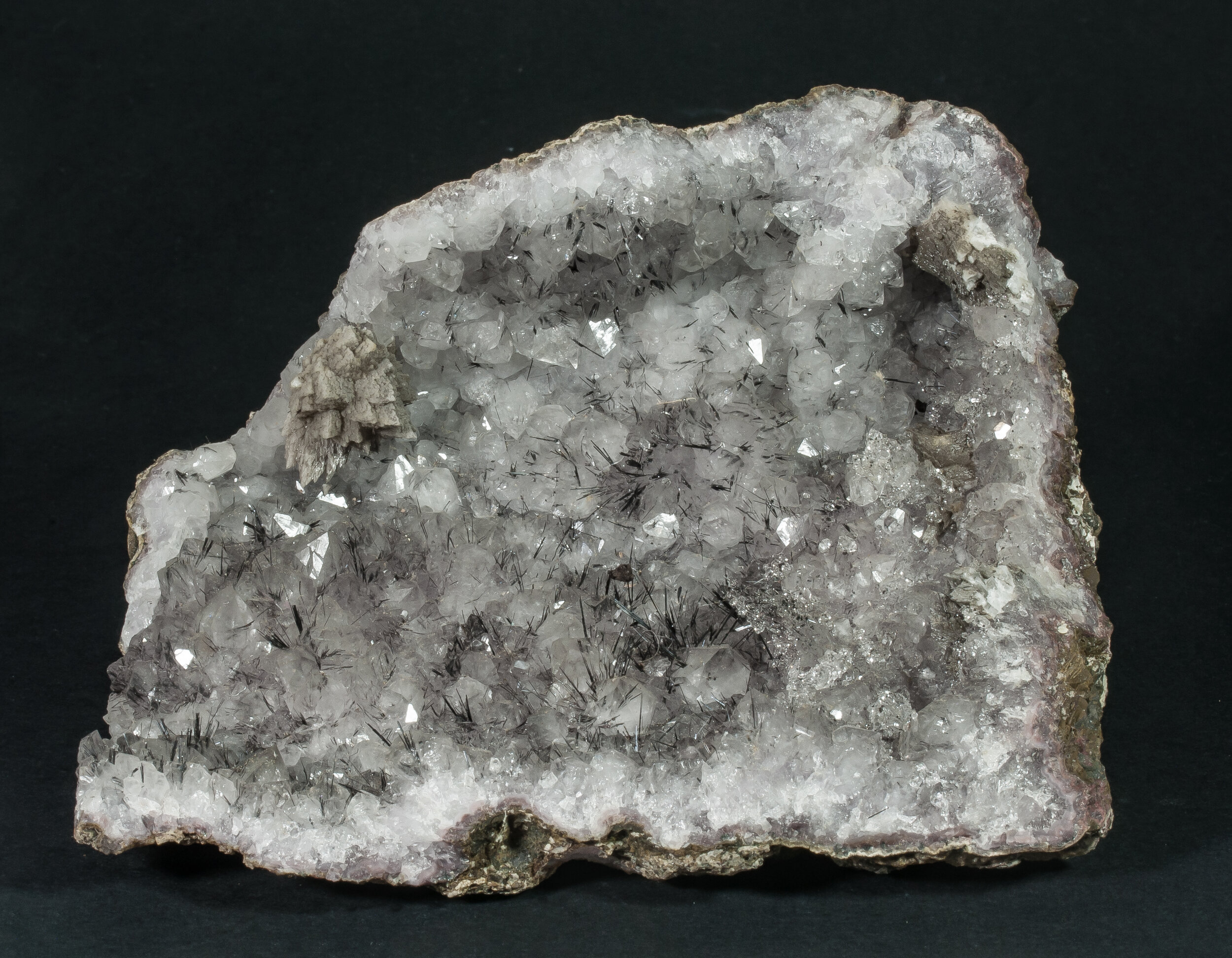 specimens/s_imagesAQ1/Quartz-JFD249AQ1f.jpg