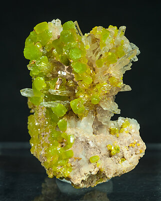 Pyromorphite with Quartz