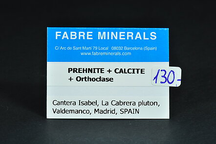 Prehnita con Calcita y Orthoclasa