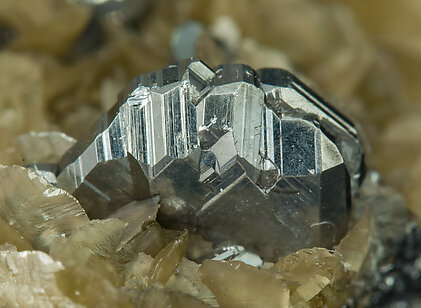 Bournonite with Tetrahedrite (Subgroup) and Siderite