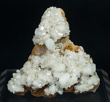 Harmotome with Calcite