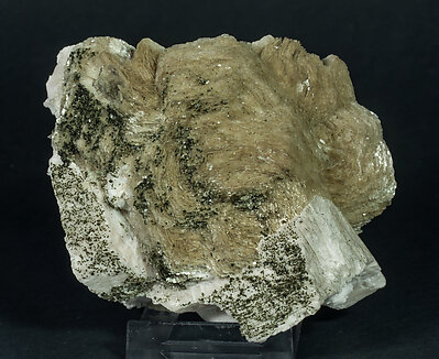 Greifensteinite wth Muscovite and Albite