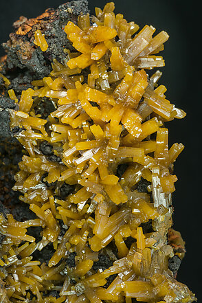 Wulfenite with limonite