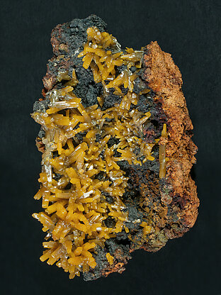 Wulfenite with limonite