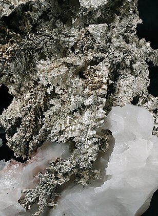 Silver with Calcite. Detail / Foto: Joaquim Calln