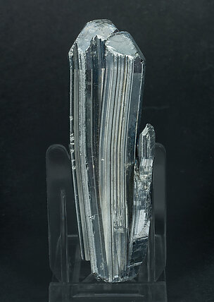 Stibnite. Front