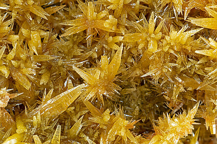 Mimetite with Duftite and Calcite. 