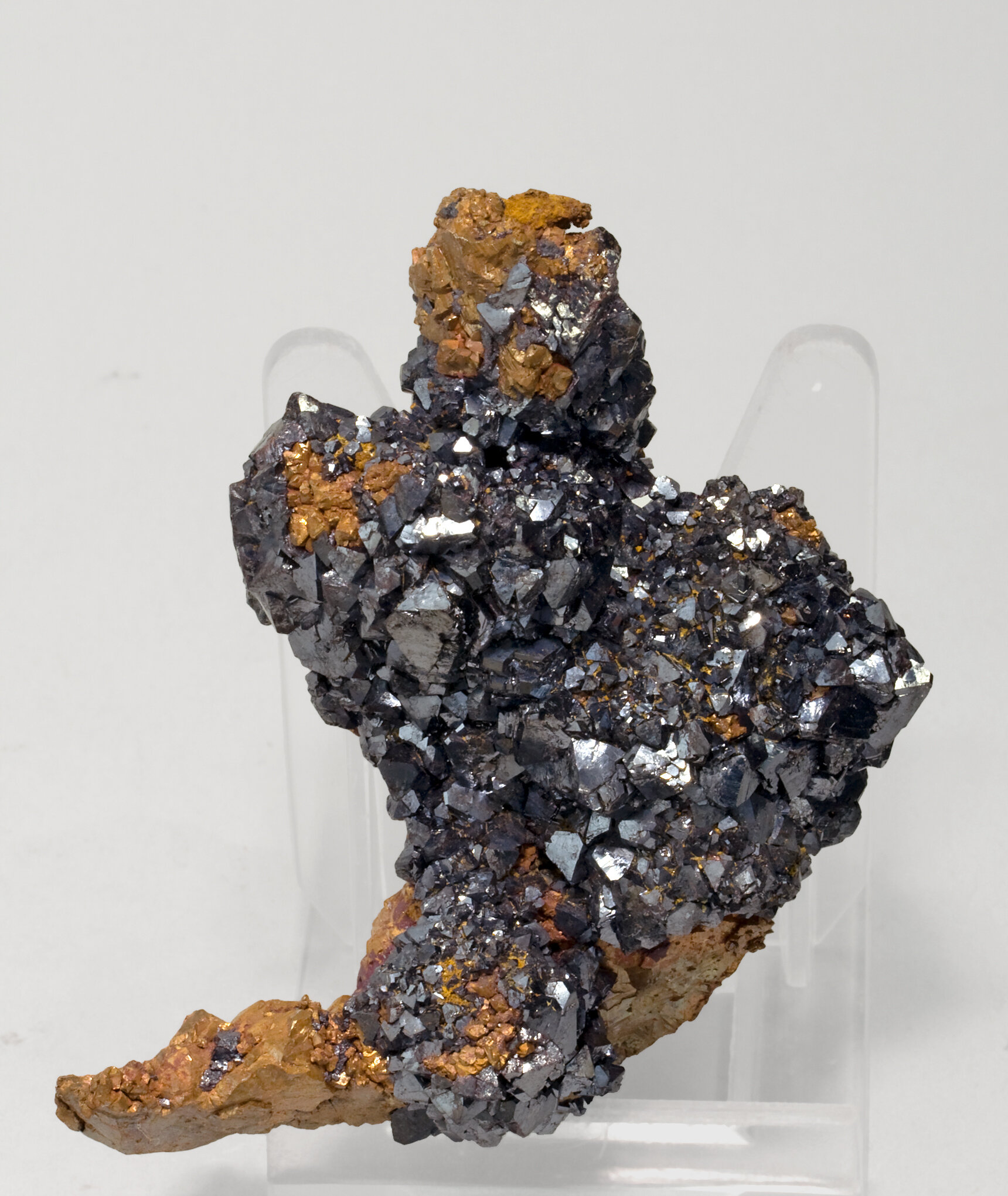 specimens/s_imagesCM/Cuprite-TA89S0f.jpg