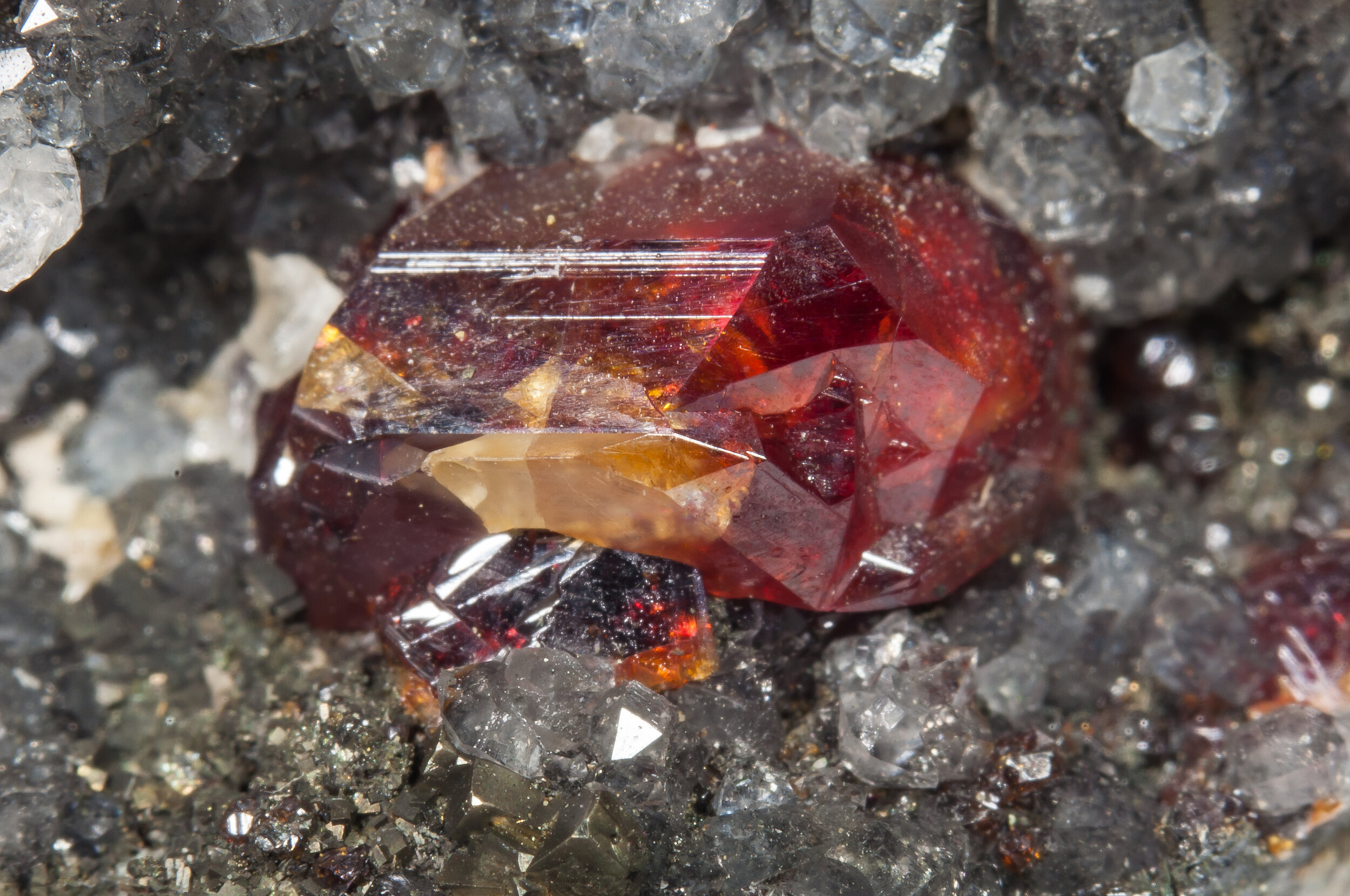 specimens/s_imagesCM/Sphalerite-CVA60d.jpg