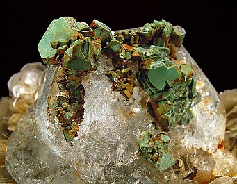 K�sterite and Mushistonite with Beryl. 