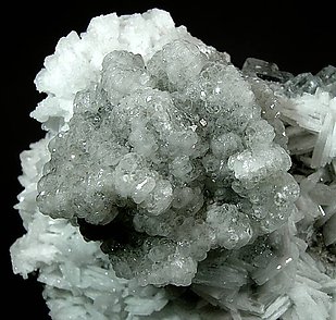 Calcite on Baryte. 