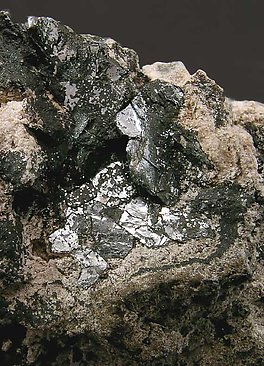 Nagy�gite with Rhodochrosite and Sphalerite. 