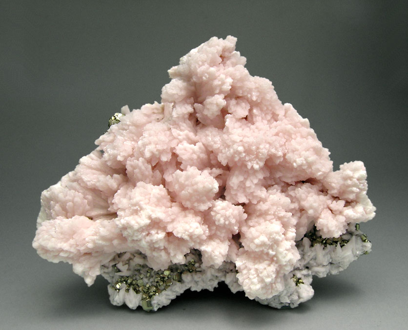 specimens/s_imagesH7/Manganoan_Calcite-TB96H7f.jpg