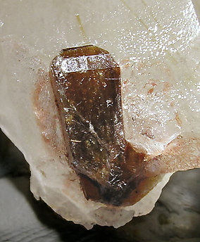 Xenotime-(Y) with Quartz and Rutile inclusions. 