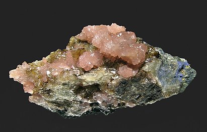 Correianevesite with Hureaulite. 