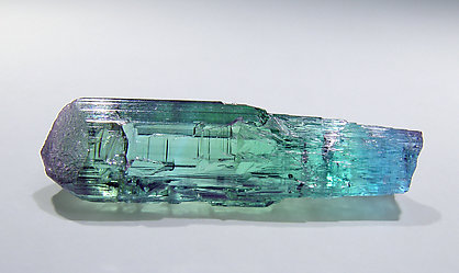 Elbaite (variety para�ba). Rear
