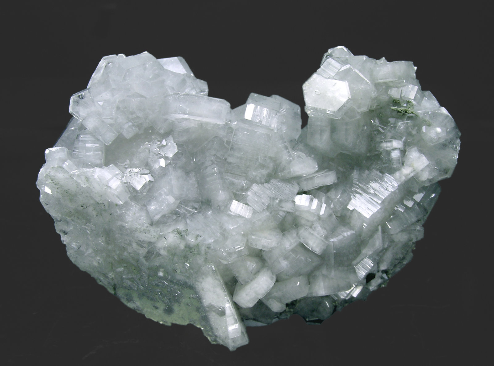 specimens/s_imagesM6/Apatite_CaF-AP90M6r.jpg