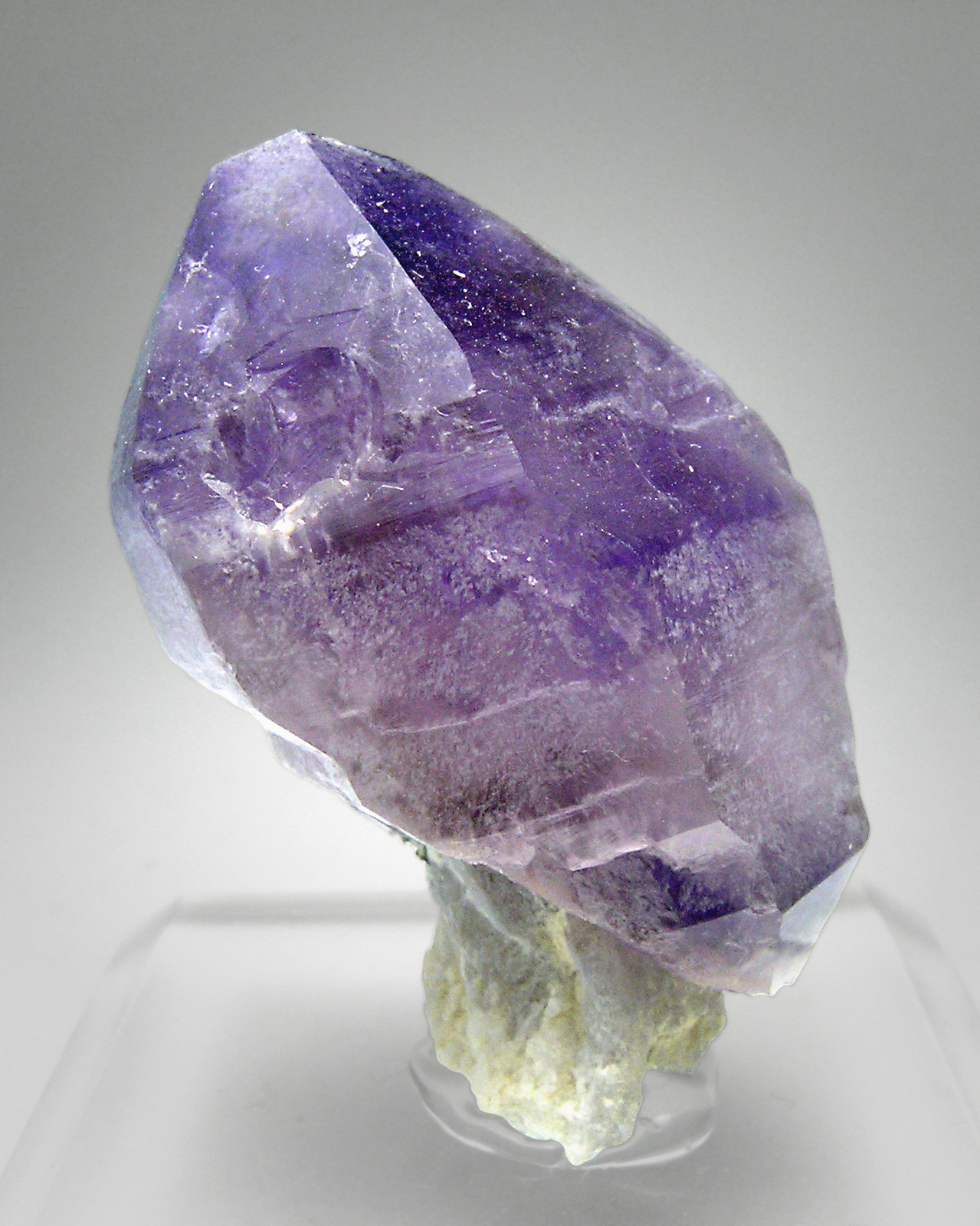 specimens/s_imagesM9/Amethyst-Quartz-NZ58M9.jpg