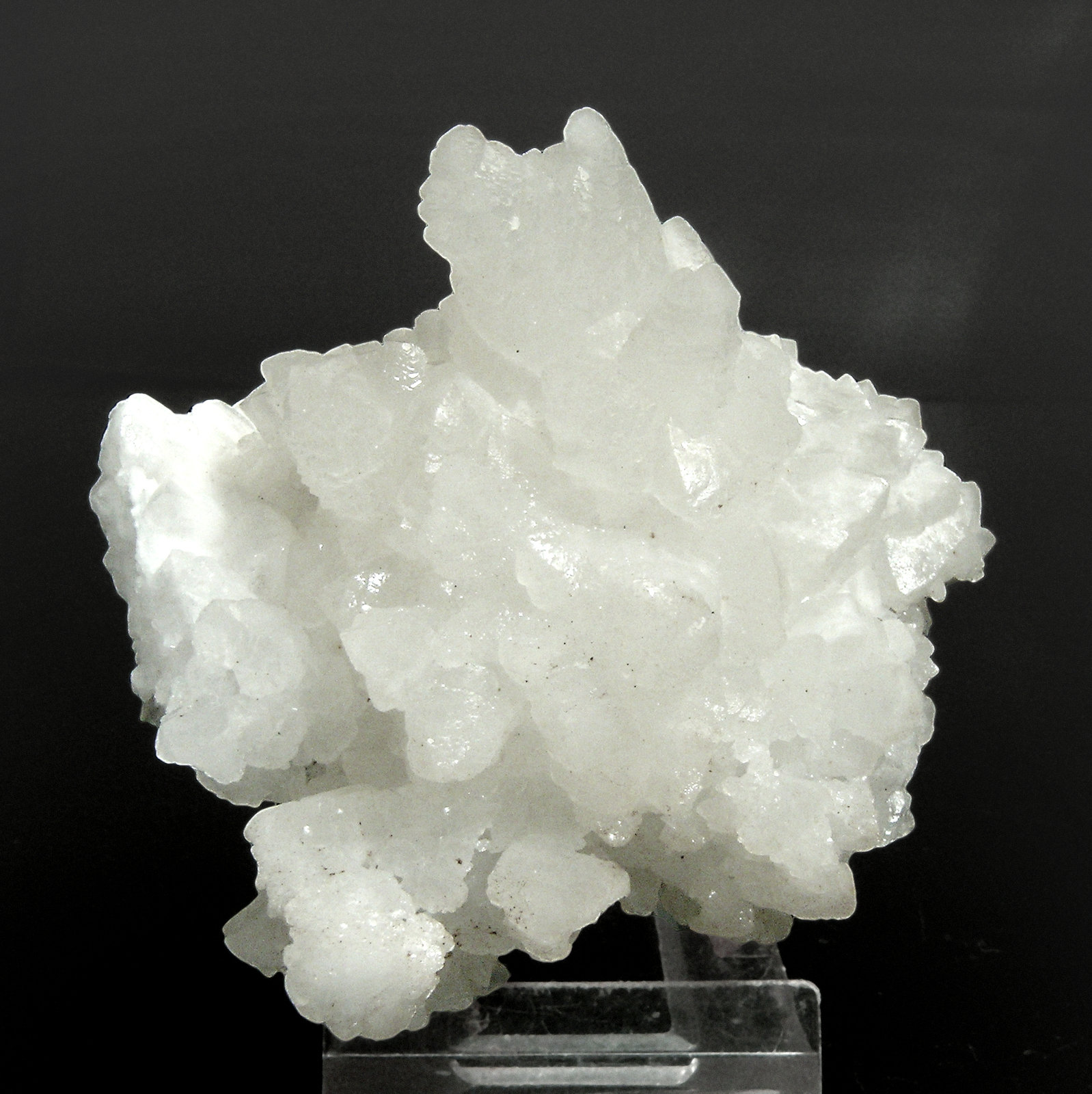 specimens/s_imagesM9/Calcite-NE11M9f.jpg