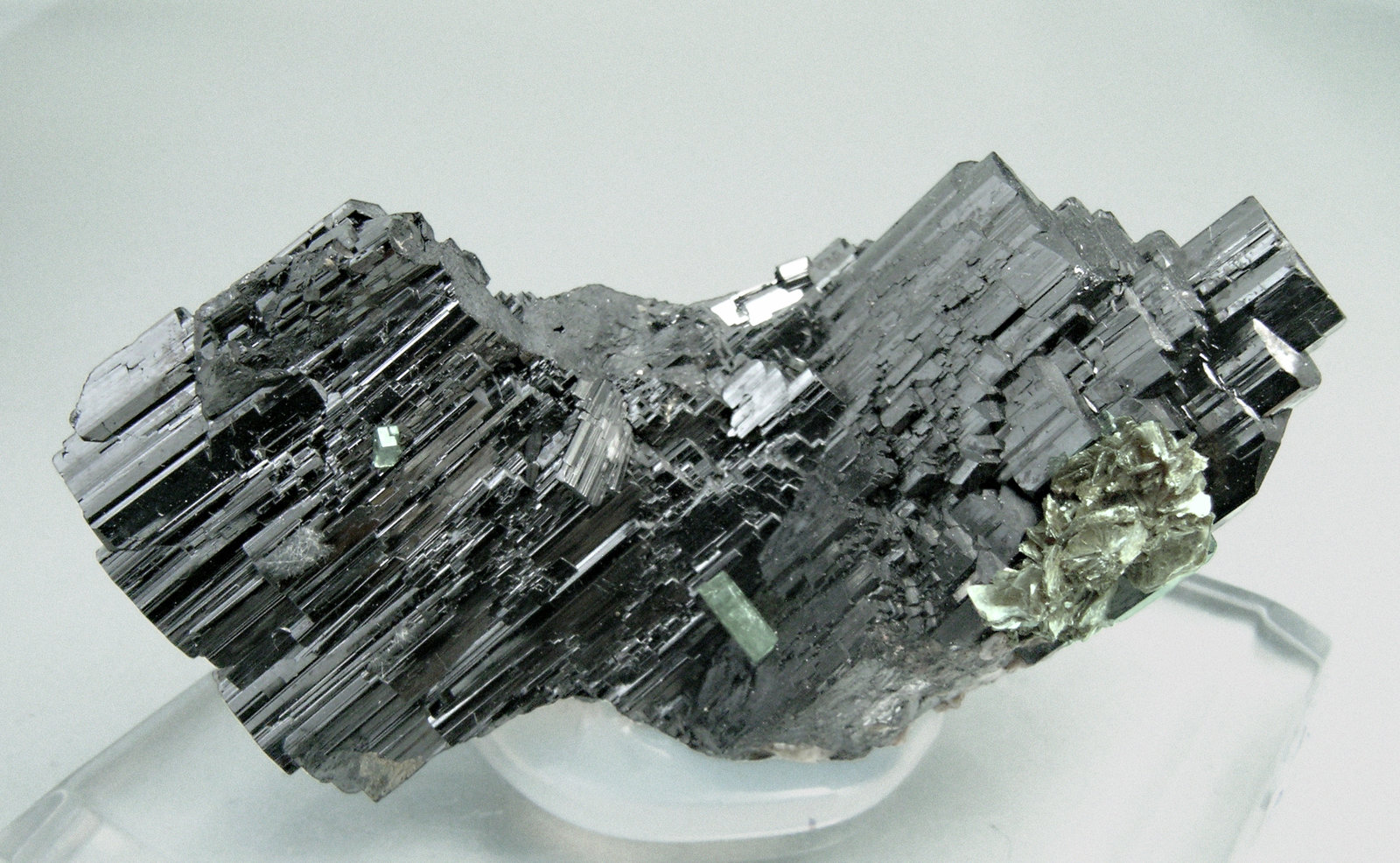 specimens/s_imagesM9/Ferberite-AC6M9s.jpg