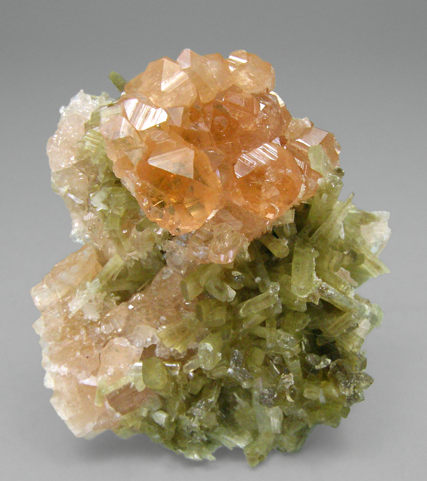 specimens/s_imagesN2/Hessonite-AF86N2.jpg