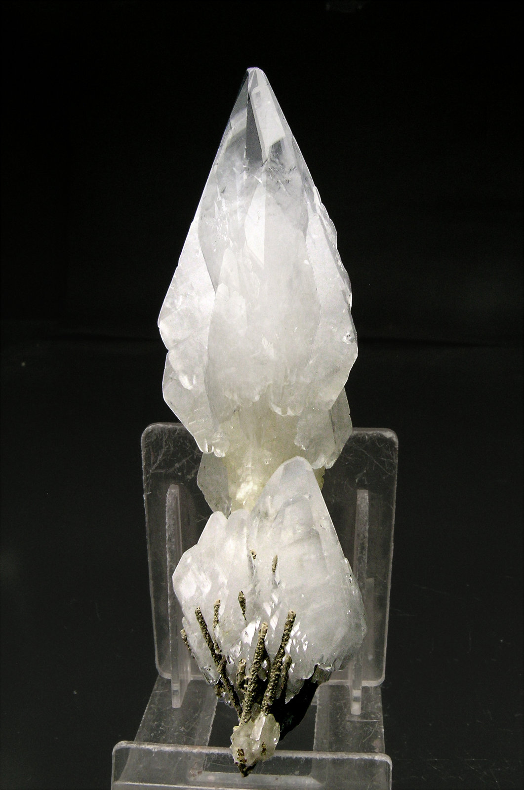 specimens/s_imagesN4/Calcite-AG96N4f.jpg