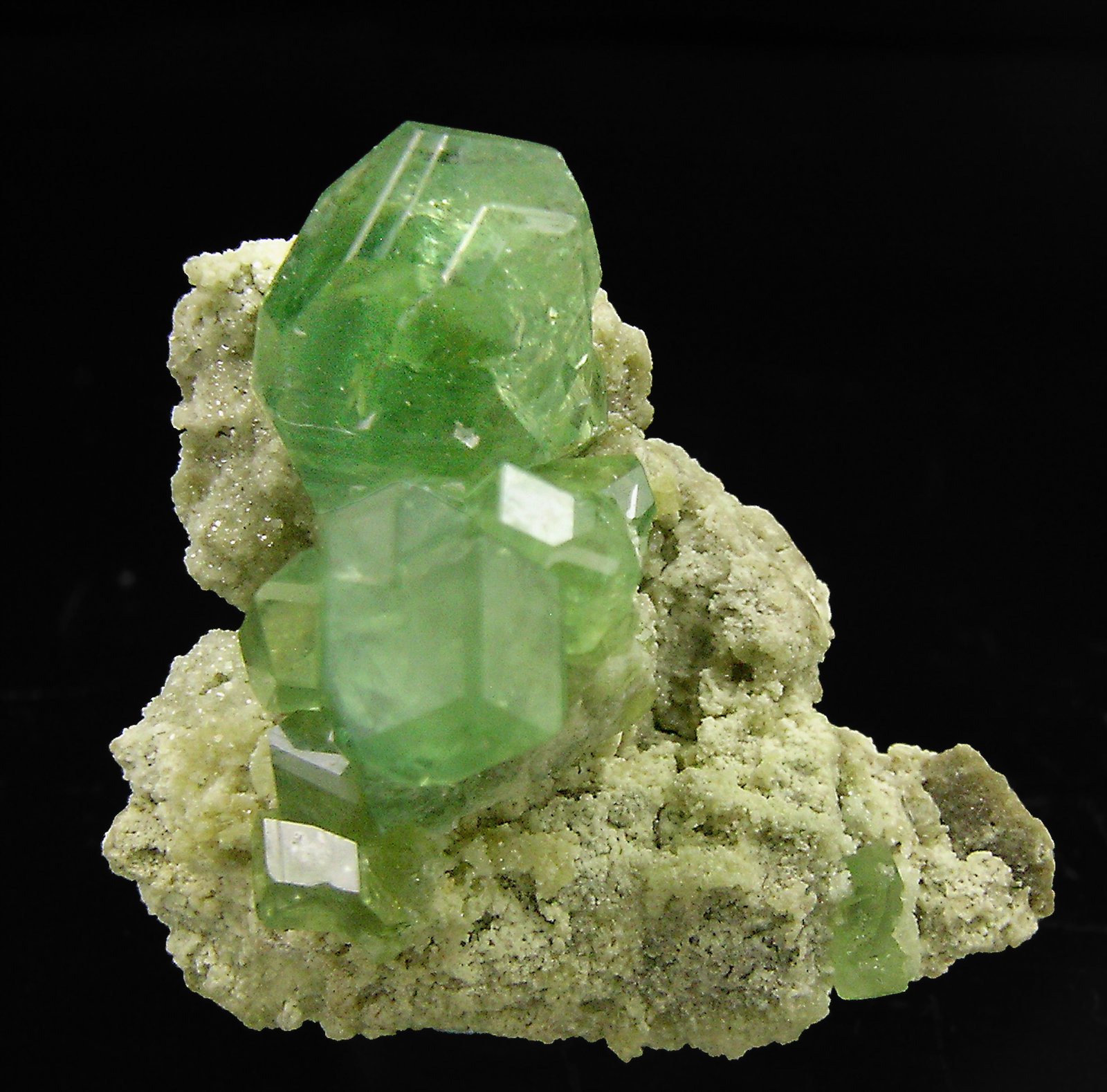 specimens/s_imagesN8/Andradite_Demantoid-EQ66N8.jpg