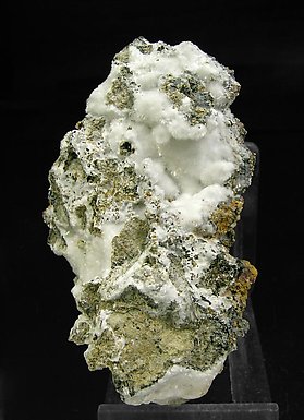 Vladimirite. 