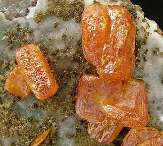 Wulfenite with Vanadinite (variety Endlichite) and Calcite. 