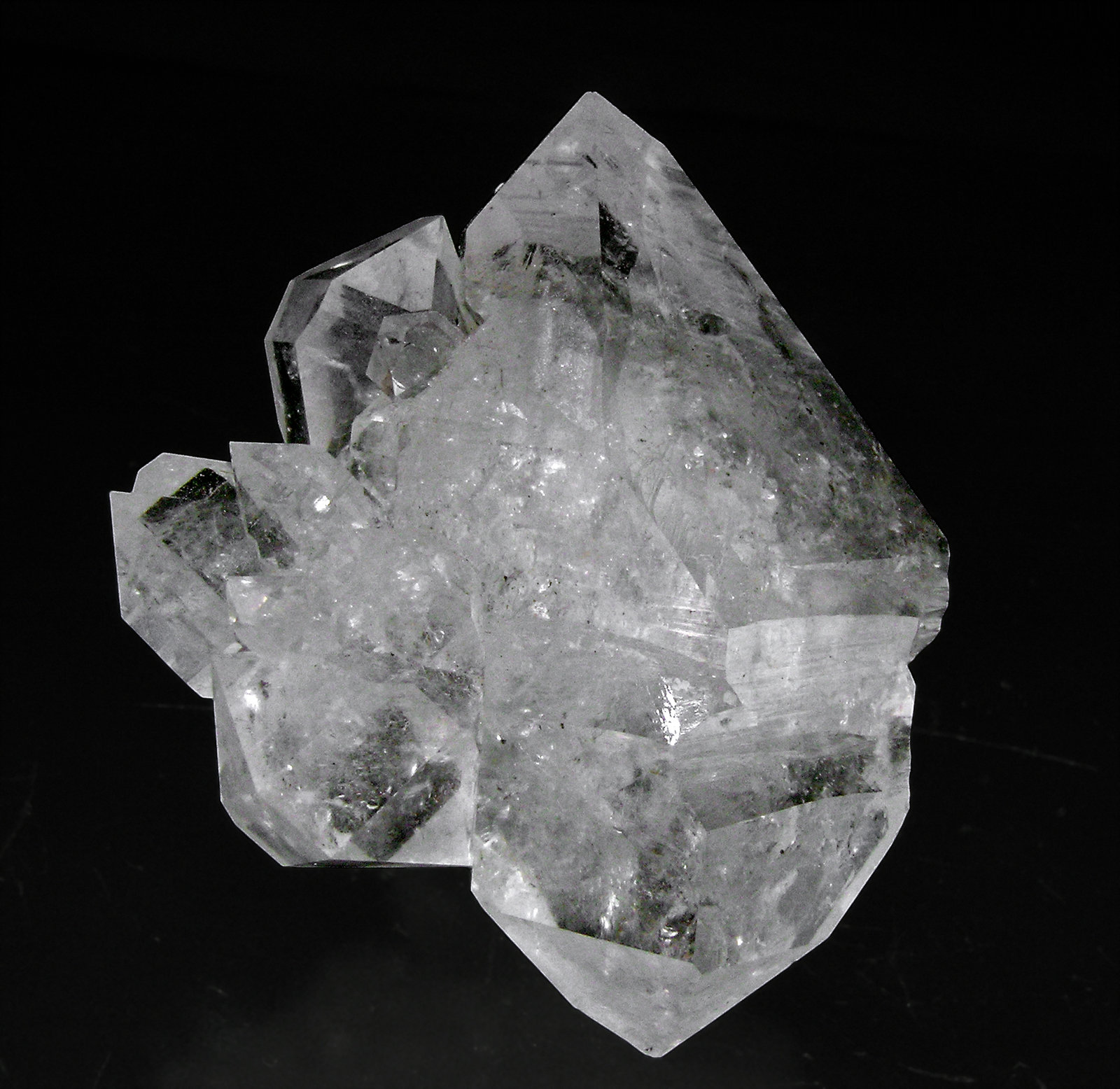 specimens/s_imagesQ1/Quartz-TG47Q1f.jpg