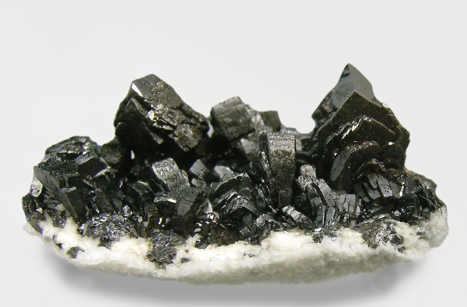 specimens/s_imagesQ3/Descloizite-TG96Q3s.jpg