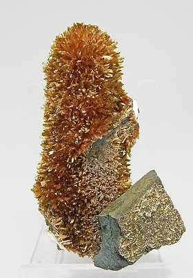 Inesite with Calcite. Rear