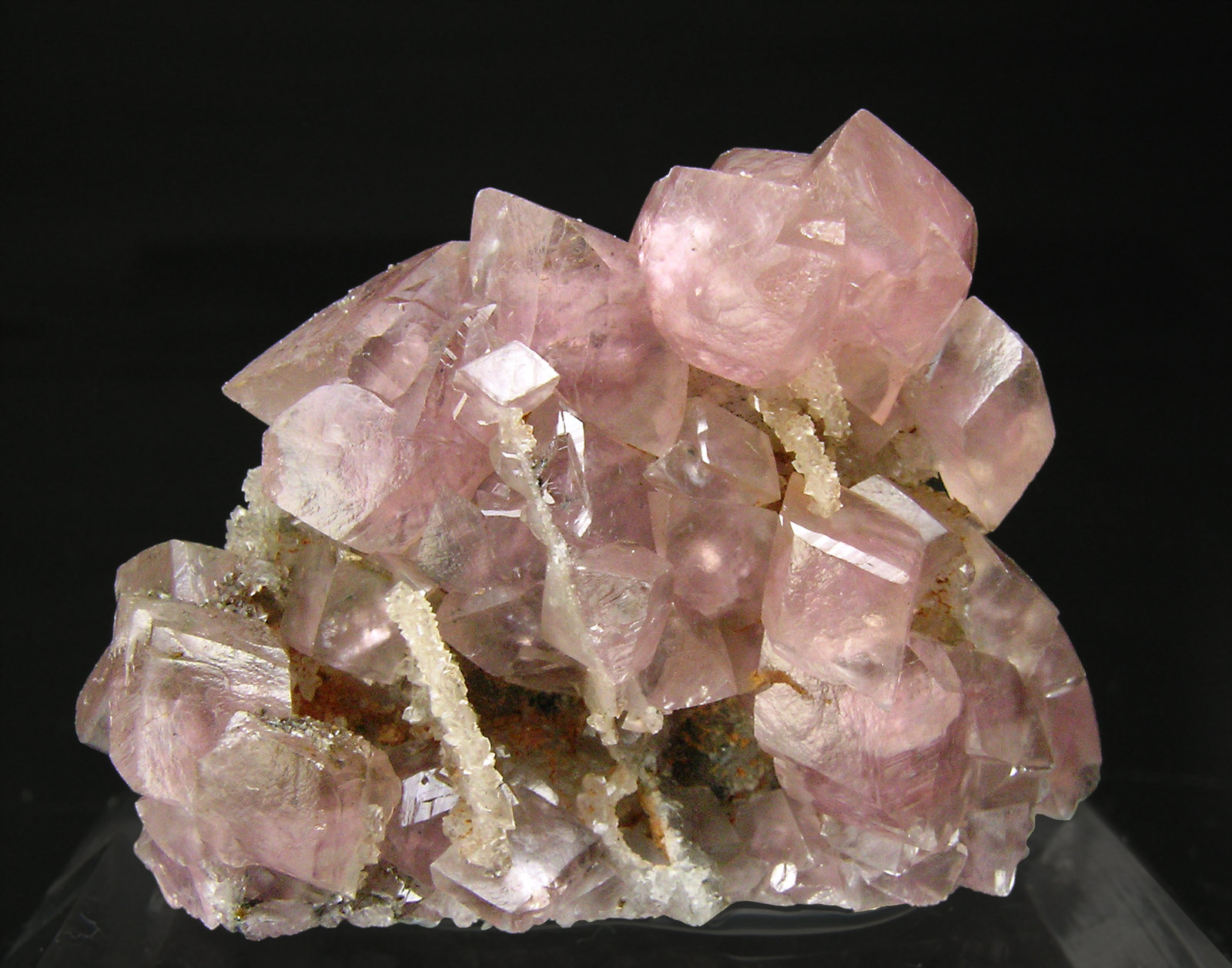 specimens/s_imagesQ3/Smithsonite-TC28Q3r.jpg