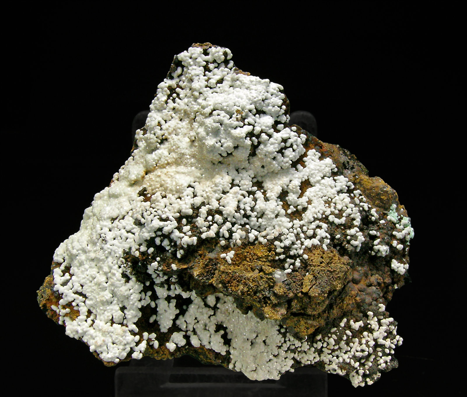 specimens/s_imagesQ5/Smithsonite-GG14Q5f.jpg