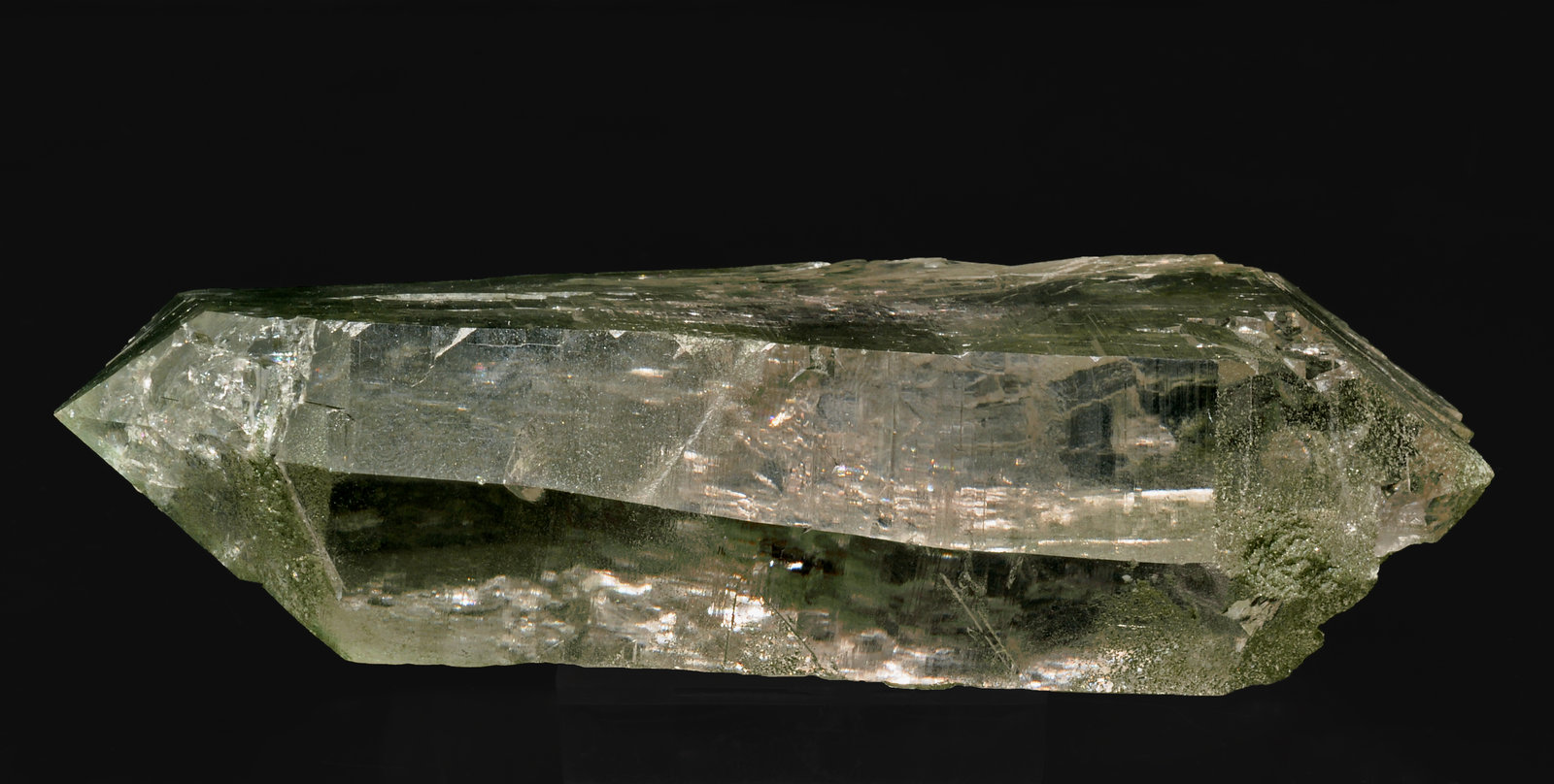 specimens/s_imagesR0/Quartz-RA50R0t.jpg