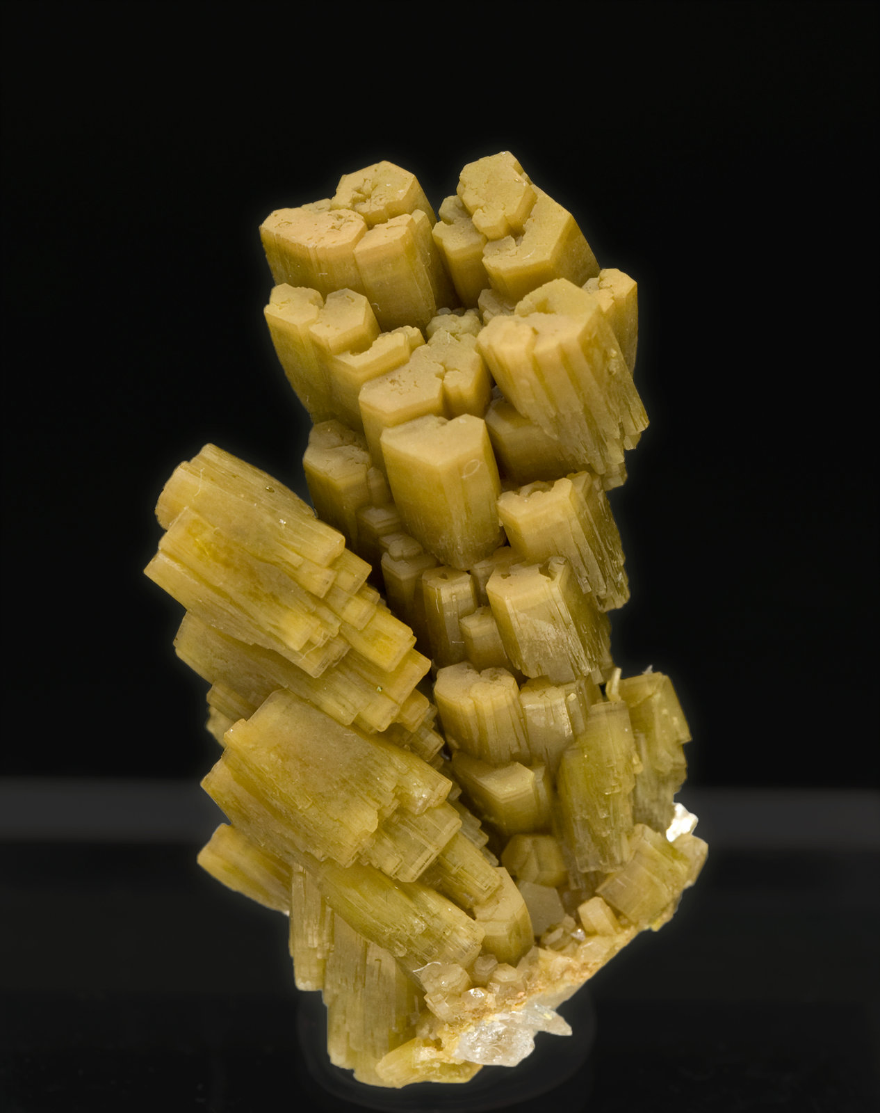specimens/s_imagesR2/Pyromorphite-NK11R2.jpg