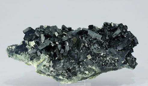 Babingtonite with Prehnite and Quartz. Front