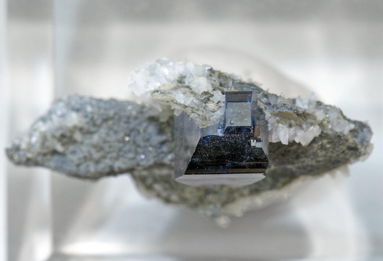 specimens/s_imagesR5/Anatase-MH76R5t.jpg