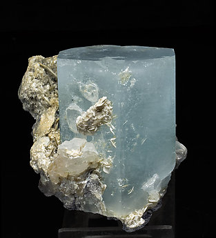 Beryl (variety aquamarine) with Muscovite and Quartz. Front