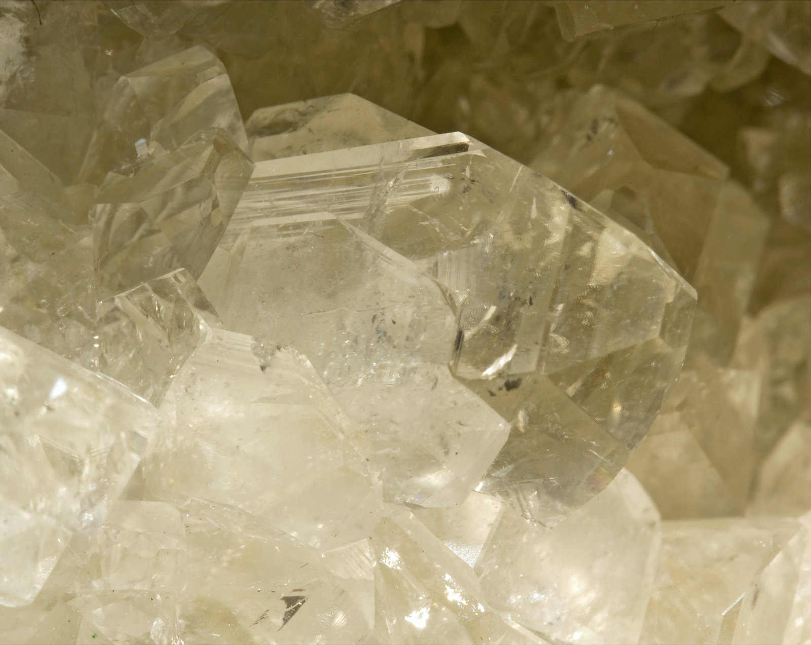 specimens/s_imagesR6/Colemanite-GT47R6d.jpg