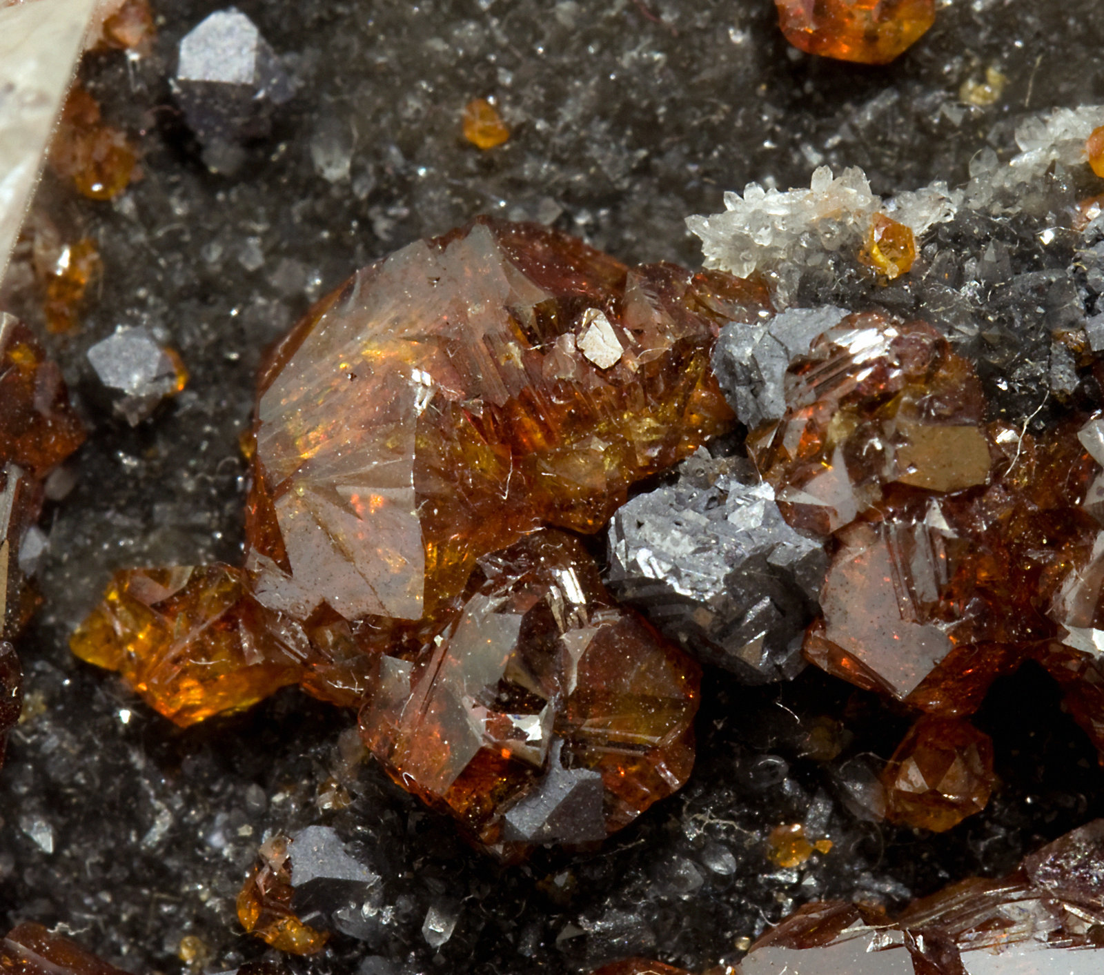 specimens/s_imagesR9/Sphalerite-MA26R9d2.jpg