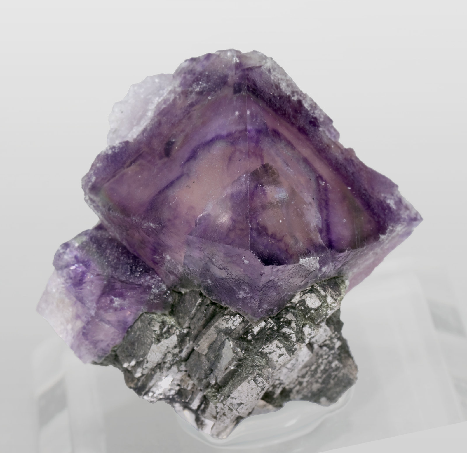 specimens/s_imagesS0/Fluorite-TL27S0.jpg