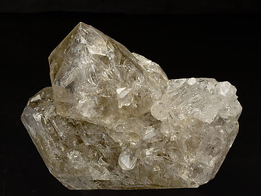 Quartz (variety smoky). Front